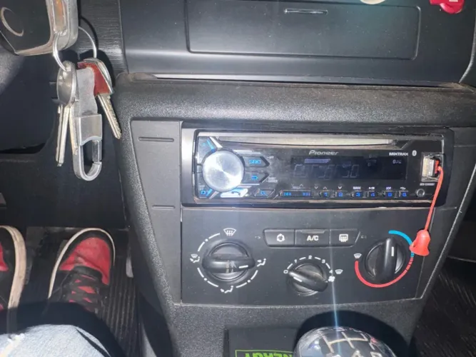 Pioneer mixtrax Bluetooth 300,00 reais
