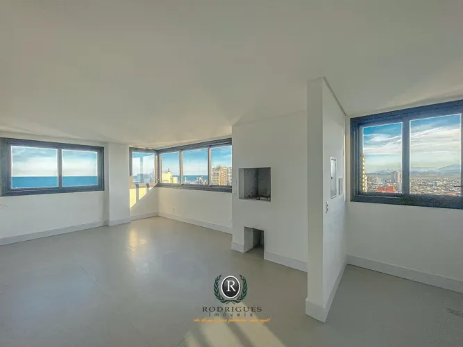 Apartamento com 2 dorm venda Predial Torres/ RS