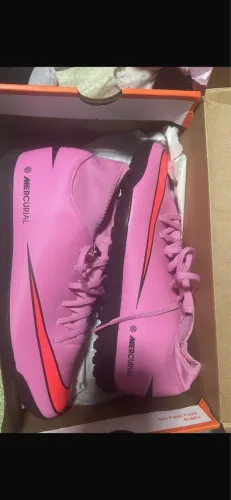 Chuteira Nike society mercurial 