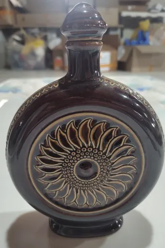 Garrafa De Cerâmica Vinho/licor Porcelana Ceramarte(vintage)