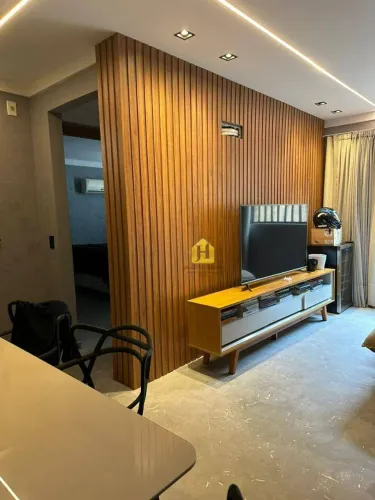 Apartamento com 2 dormitórios à venda, 53 m² por R$ 270.000,00 - Praia do Meio - Natal/RN