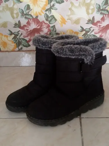 Bota de neve/ trilha impermeável preta 35/36