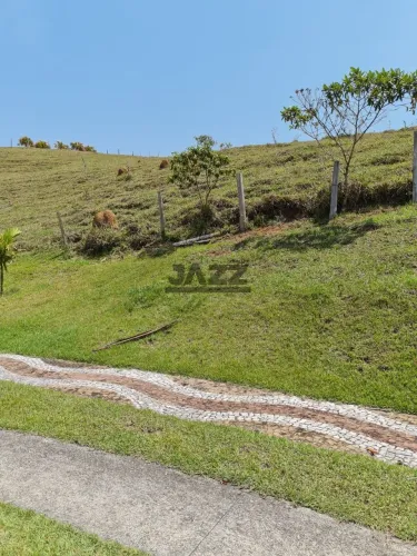 Terreno de 1.000m² no Condomínio Bella Vittà, em Caçapava