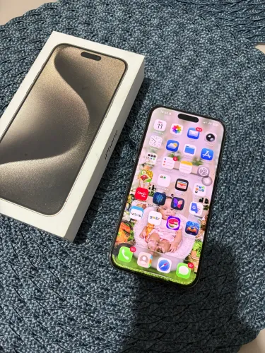 iPhone 15 pro Max 512gb