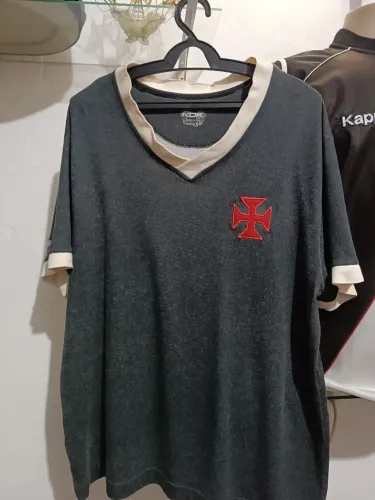 Camisa Vasco da Gama, modelo "Camisas Negras 1943",