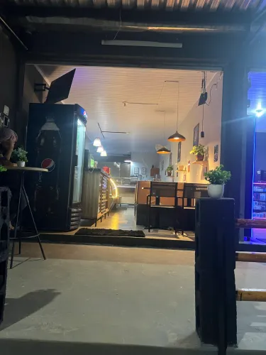 ? VENDE-SE LOJA MONTADA - CONFEITARIA/CAFETERIA ? ÁGUAS LINDAS DE GOIÁS