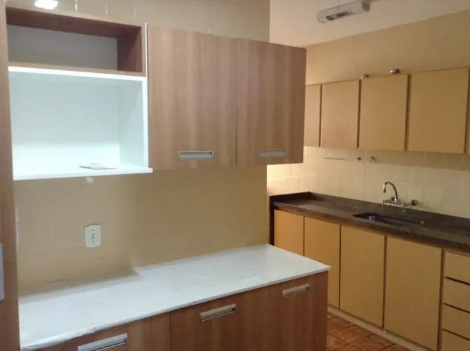 APARTAMENTO VISTA LIVRE E SILENCIOSO
