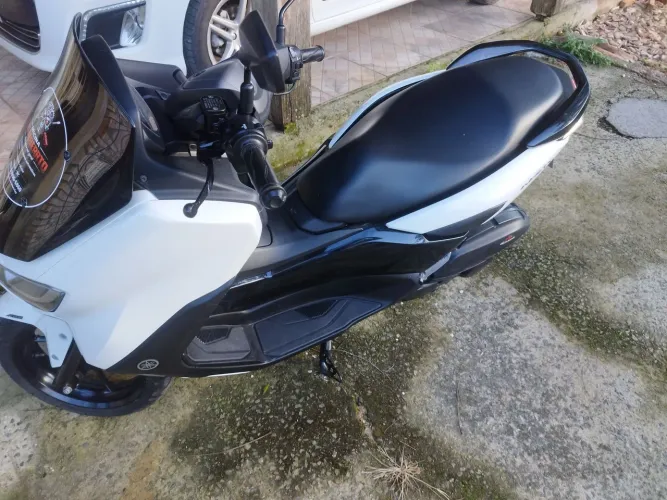 Nmax 160 Semi Nova