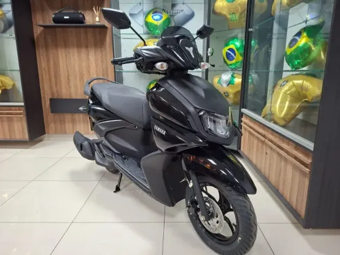 Yamaha ZR 150cc Hybrid Connected (Okm)