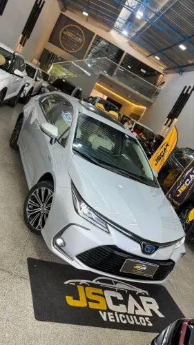 Toyota Corolla Altis Prem. Hybrid 1.8 Flex AUT 2023
