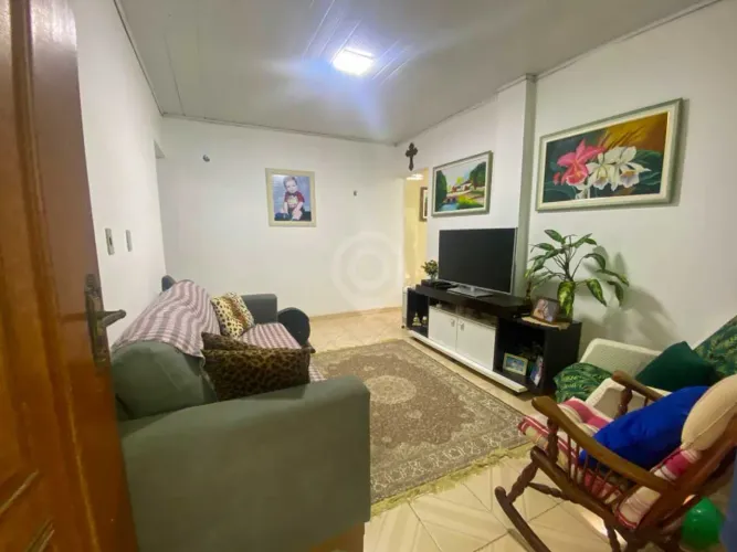 Casa de rua : / Residencial / Jardim Nossa Senhora de Fátima