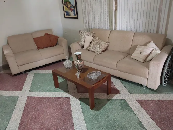 Conjunto de sofá de dois e três lugares