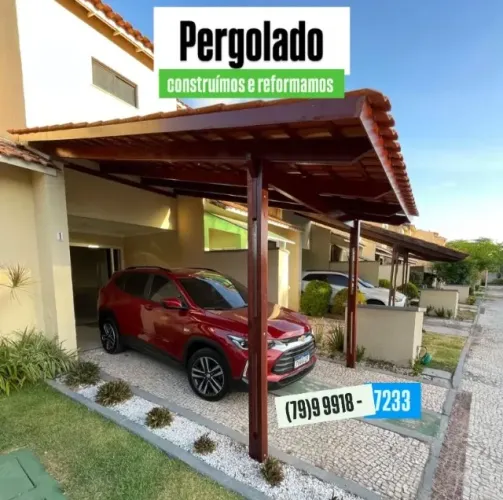 Pergolado De Madeira