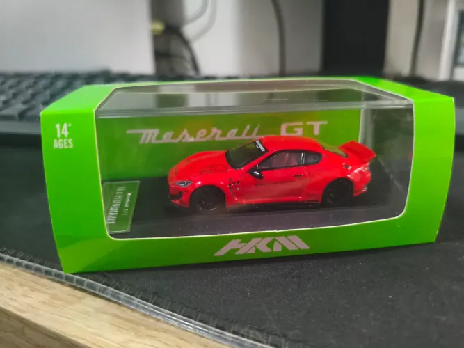 Maserati GT Liberty Walk 1/64