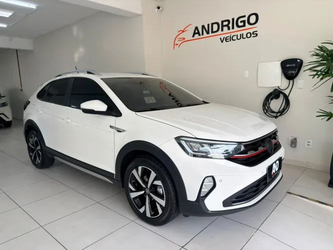 Volkswagen Nivus Highline 1.0 200 TSI Flex AUT 2021