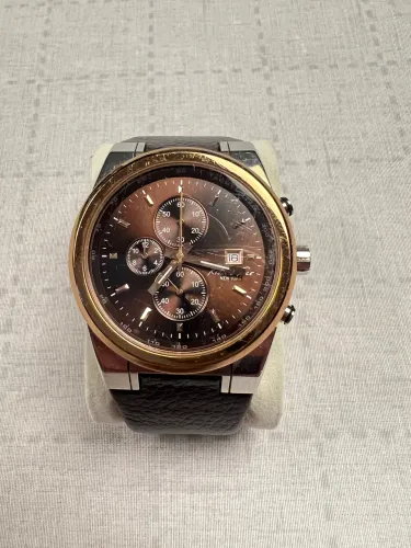 Relógio Kenneth Cole Usado