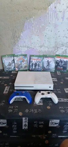 Xbox one Slim 500 Gb