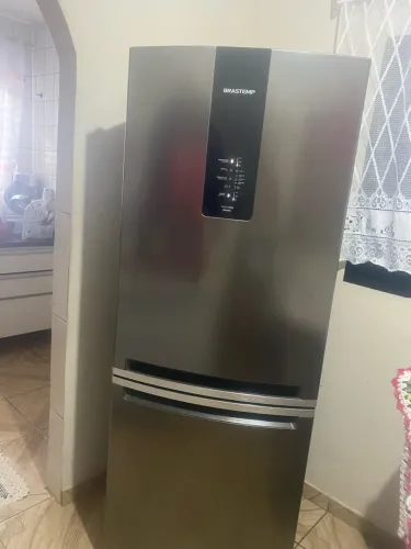 Vendo geladeira inversa Brastemp
