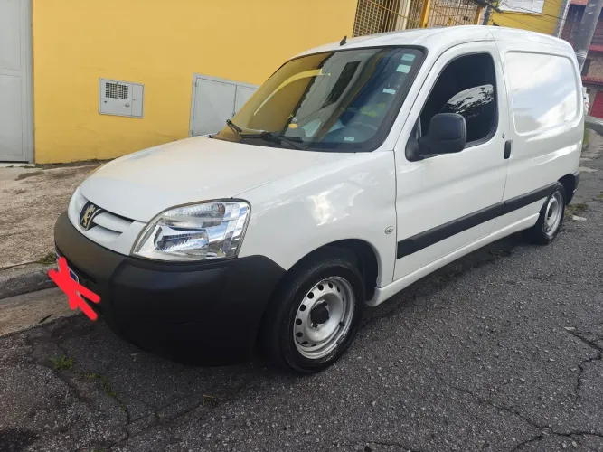 Peugeot Partner Furgão 1.6 16v/ 1.6 16V Flex 3P 2020