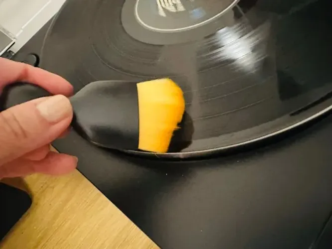 Escova para Limpar LP Vinil Disco (8 peças disponíveis - preço por unidade)