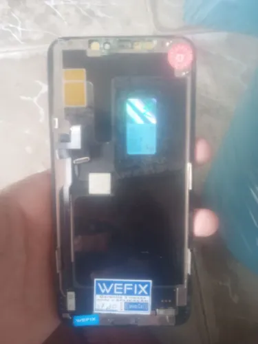 tela de celular usada 