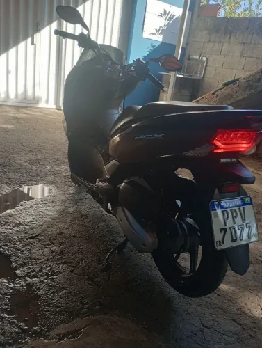 Vendo uma pcx top de linha