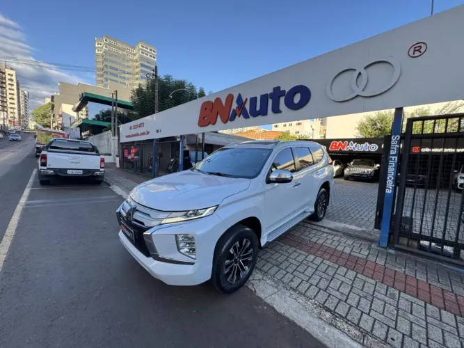 Mitsubishi Pajero Sport HPE 2.4 4X4 Diesel Aut. 2024