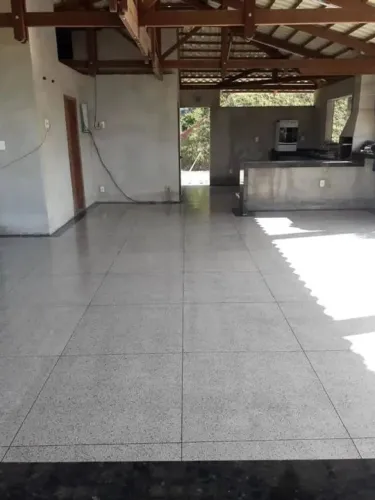 Piso granilite