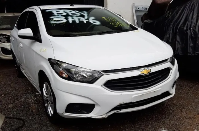 Sucata Onix 1.4 LT 2018 Para retirada de peças DL181
