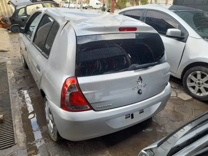 Sucata Clio 1.0 16v 2014 ( Vendo peças )