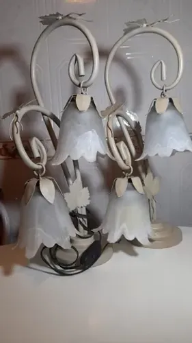 Abajur copo de leite