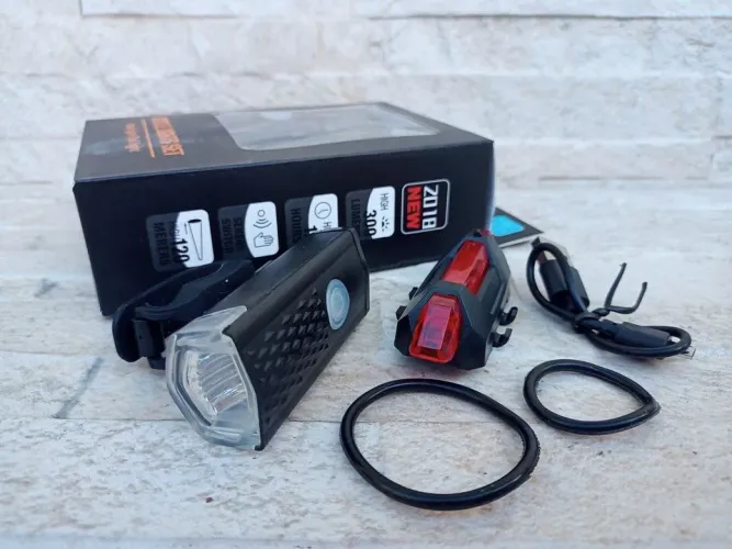 Kit de Faróis para Bicicleta - Novo