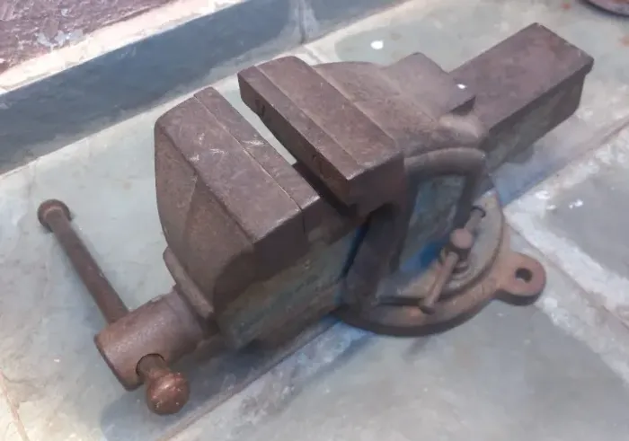 Morsa Bancada Antiga York 