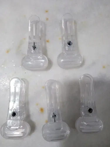  Prendedores de roupa transparentes