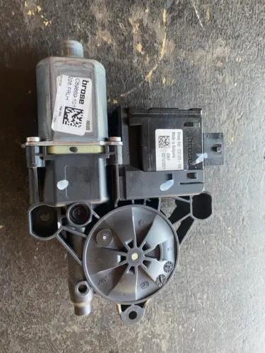 Motor Máquina De Vidro Porta Dianteira Esquerda Fiat Toro 2020 2022 Original