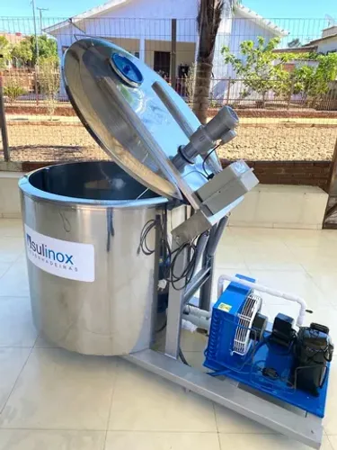 Resfriador 550 Litros de Leite Tina para Liquidos Caldas Açai Sorvetes Água de Coco Sucos
