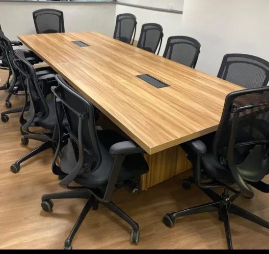 Mesa Executiva para Reunião