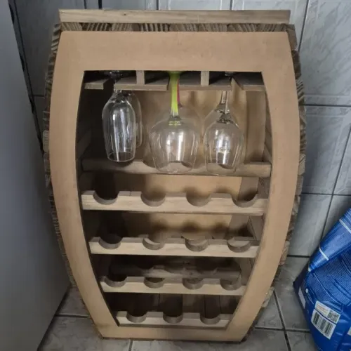 ADEGA PORTA VINHOS RUSTICA 15 GARRAFAS