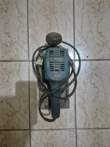 Lixadeira orbital bosch 220v