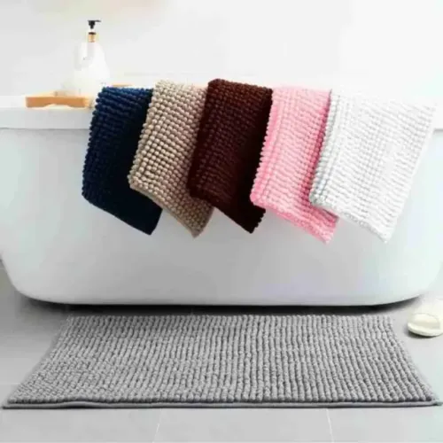 Tapete Macarrão Bolinha Antiderrapante