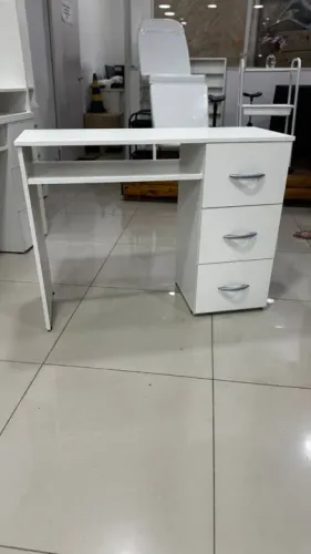 Mesa MDF com gaveteiro 1,00x35x75