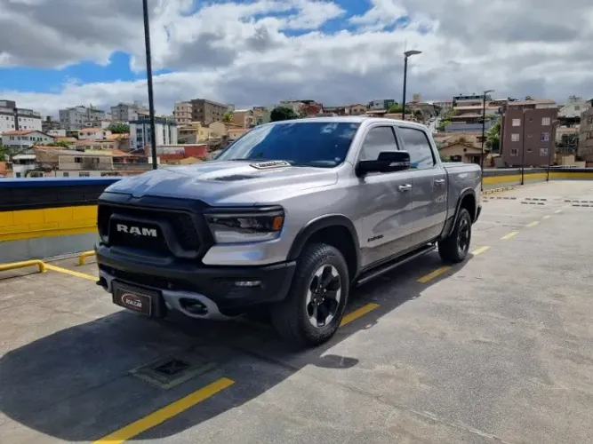 RAM REBEL 1500 5.7 HEMI 4X4 AUT