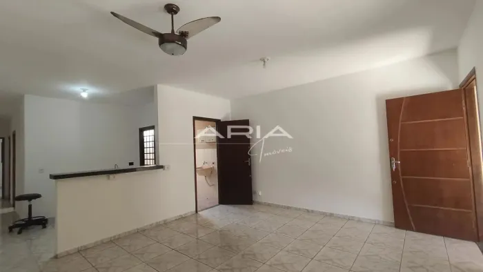 Casa disponível para VENDA no Parque Universidade ZONA OESTE Londrina Pr