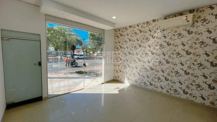 Sobrado á Venda no bairro Morada do Ouro