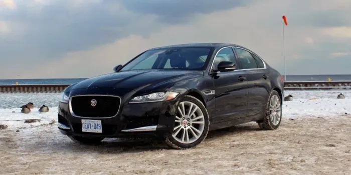 Sucata jaguar xf 2018