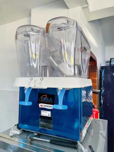 Refresqueira 32L Venâncio - Marcos