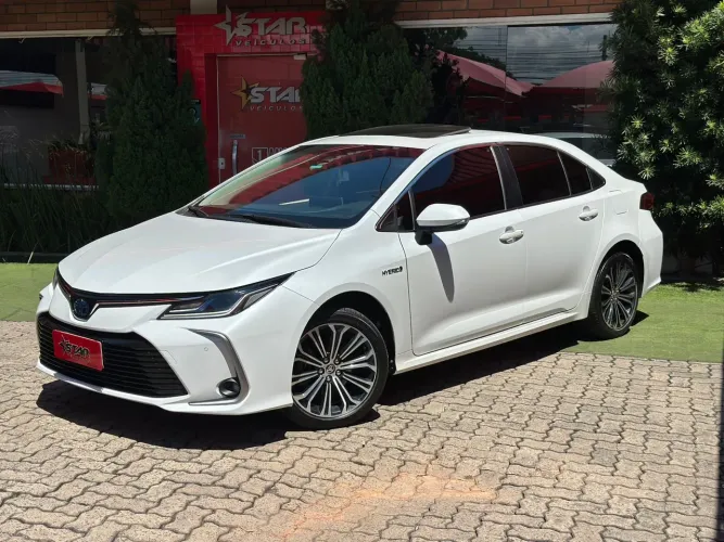 Toyota Corolla Altis Prem. Hybrid 1.8 Flex AUT 2022