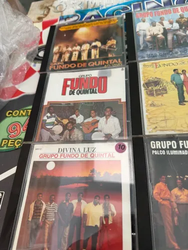 CDs do Grupo Fundo de Quintal