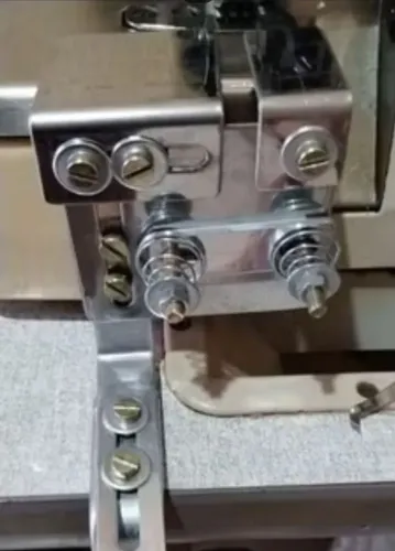 Aparelho de por elastico para galoneira e overlok 