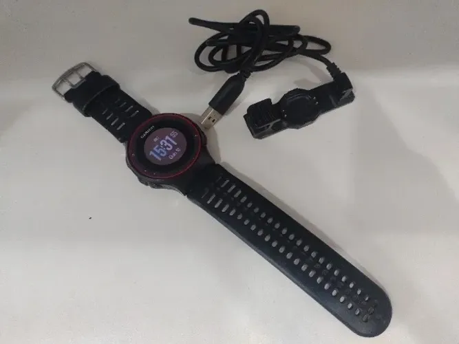 Relogio com GPS e frequencimetro Garmin Forerunner 225